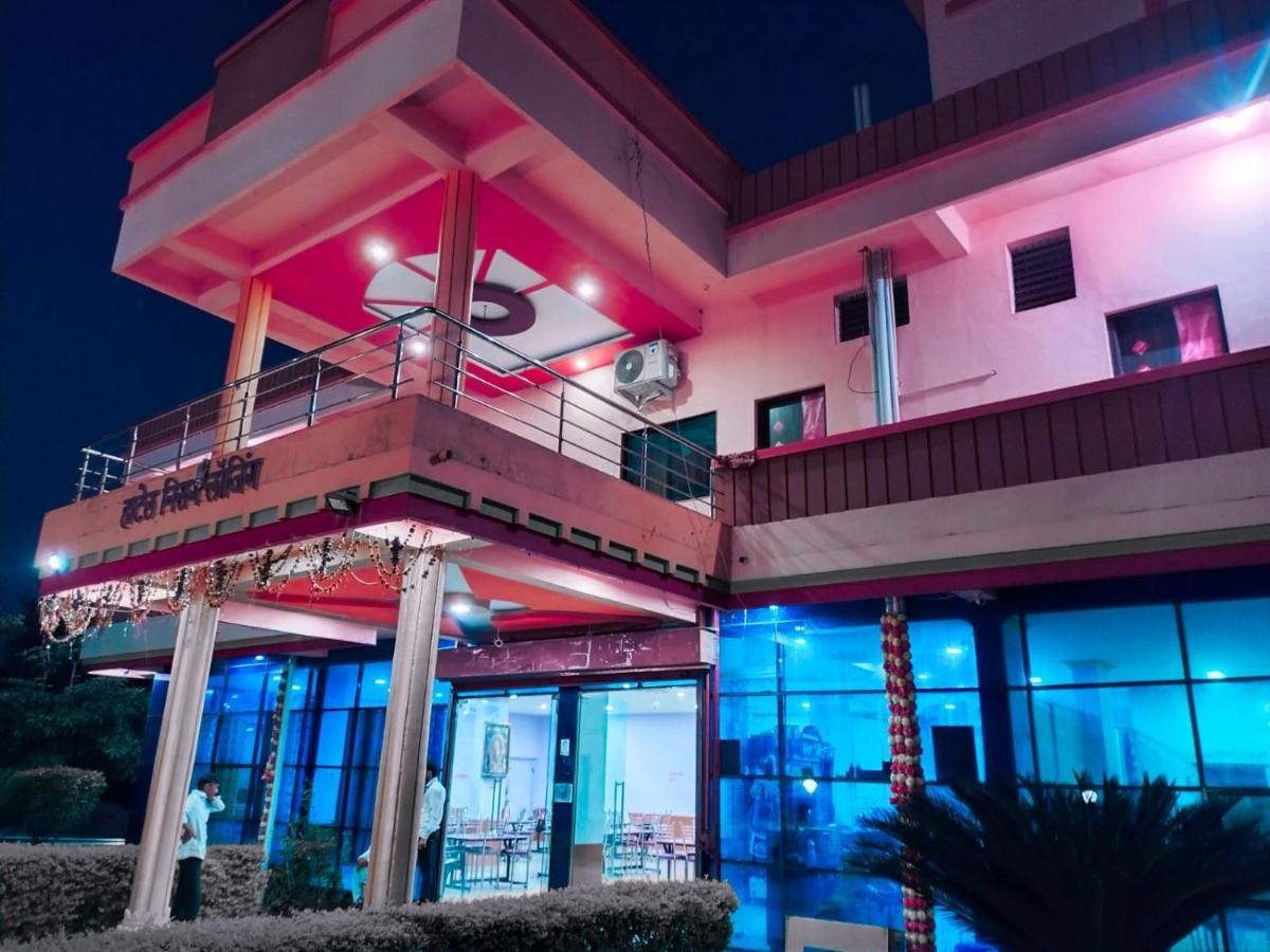 Hotel Nisarg Lodging And Restaurant Aurangabad  Exterior foto