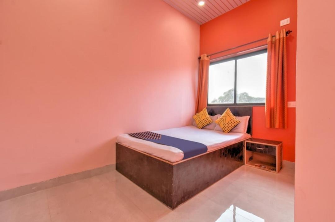 Hotel Nisarg Lodging And Restaurant Aurangabad  Exterior foto
